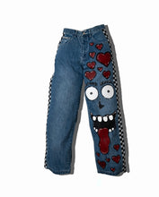 Load image into Gallery viewer, LOVESTRUCK JEANS
